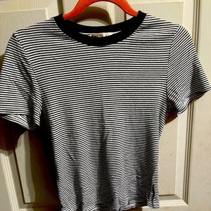 Striped Casual comfy cotton fitted tshirt.
